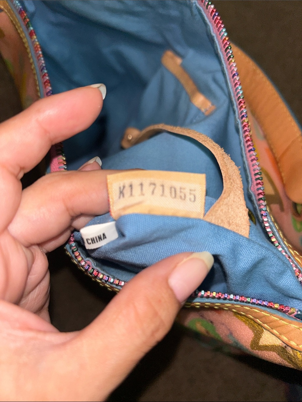 Vintage Dooney & Bourke Pink Graffiti Bag with Tan Leather Trim - Picture 4 of 16